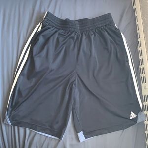 Men’s Adidas Black Shorts Medium